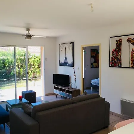 Maison Avec Jardin A 700 Metres D'agosta Plage Hébergement de vacances *